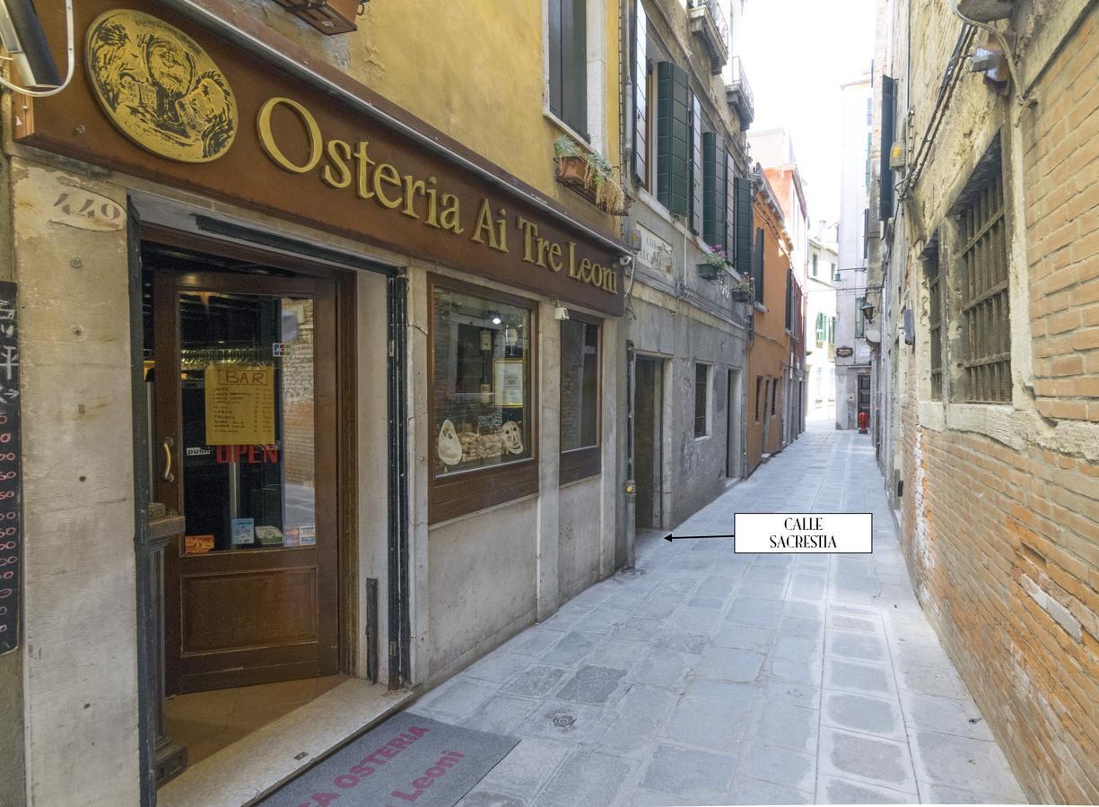 Calle Sacrestia Velence Kültér fotó