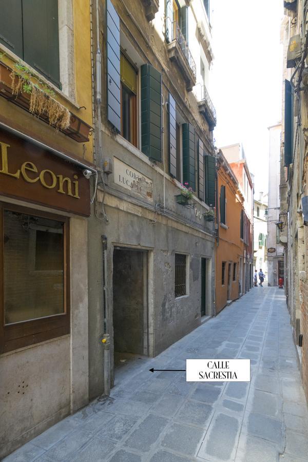 Calle Sacrestia Velence Kültér fotó